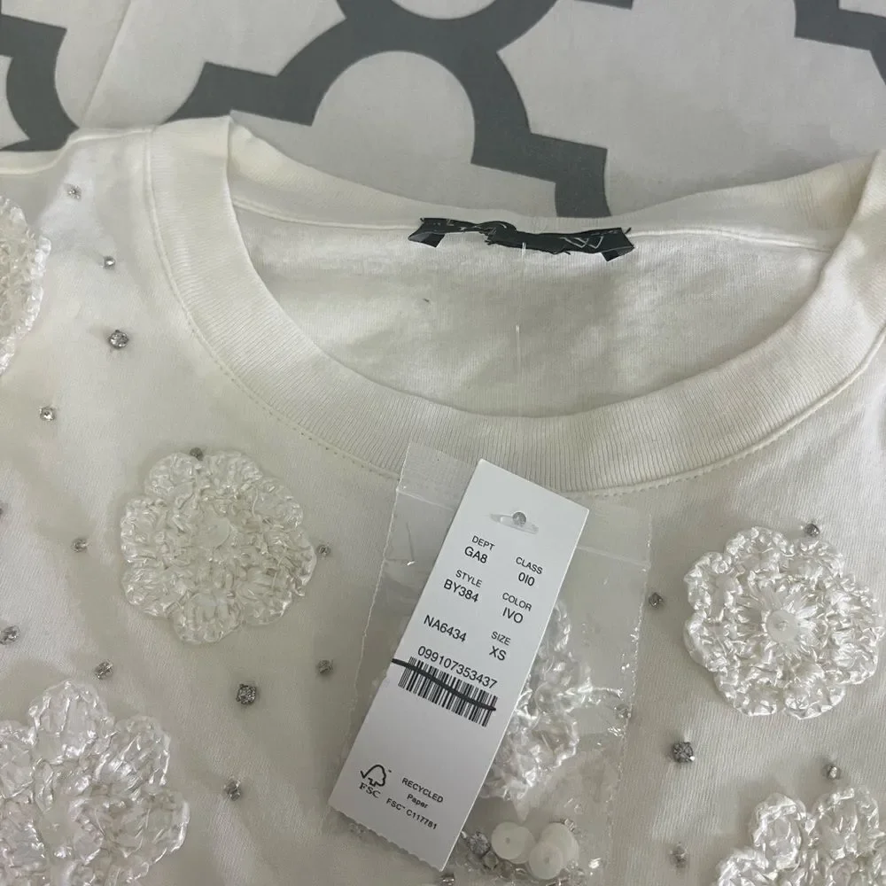 J.Crew Cropped T-shirt with crochet floral appliqués NWT Size XS